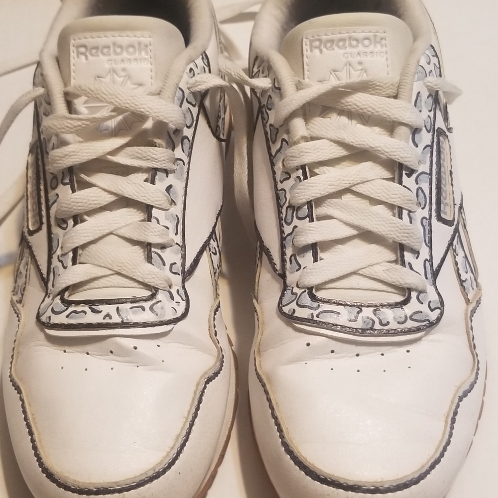 WOMEN'S VANTAGE REEBOX CHEETAH PRINT SHOES SZ.7.5